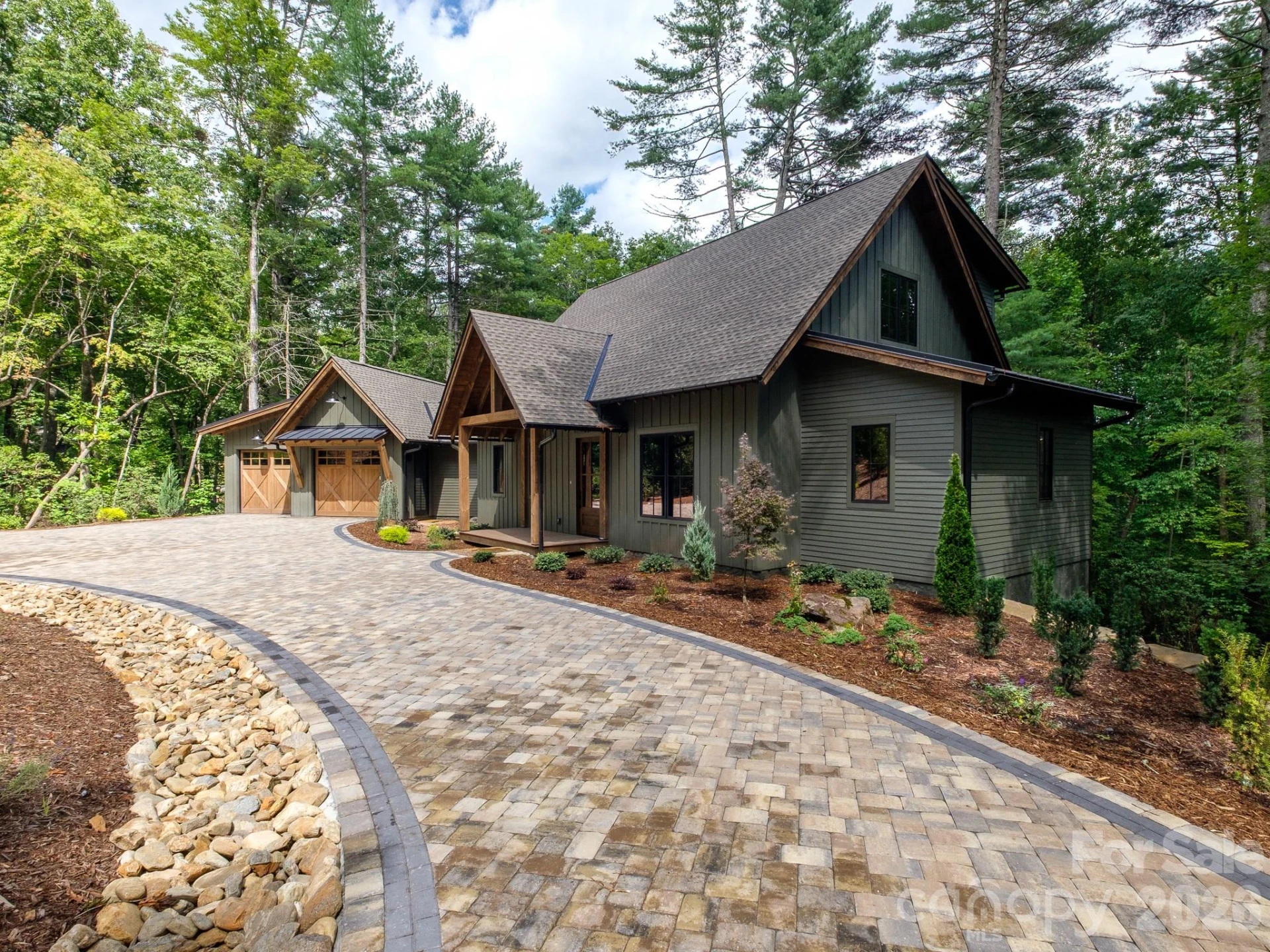 465 Mountain Brook Trail - Photo 3