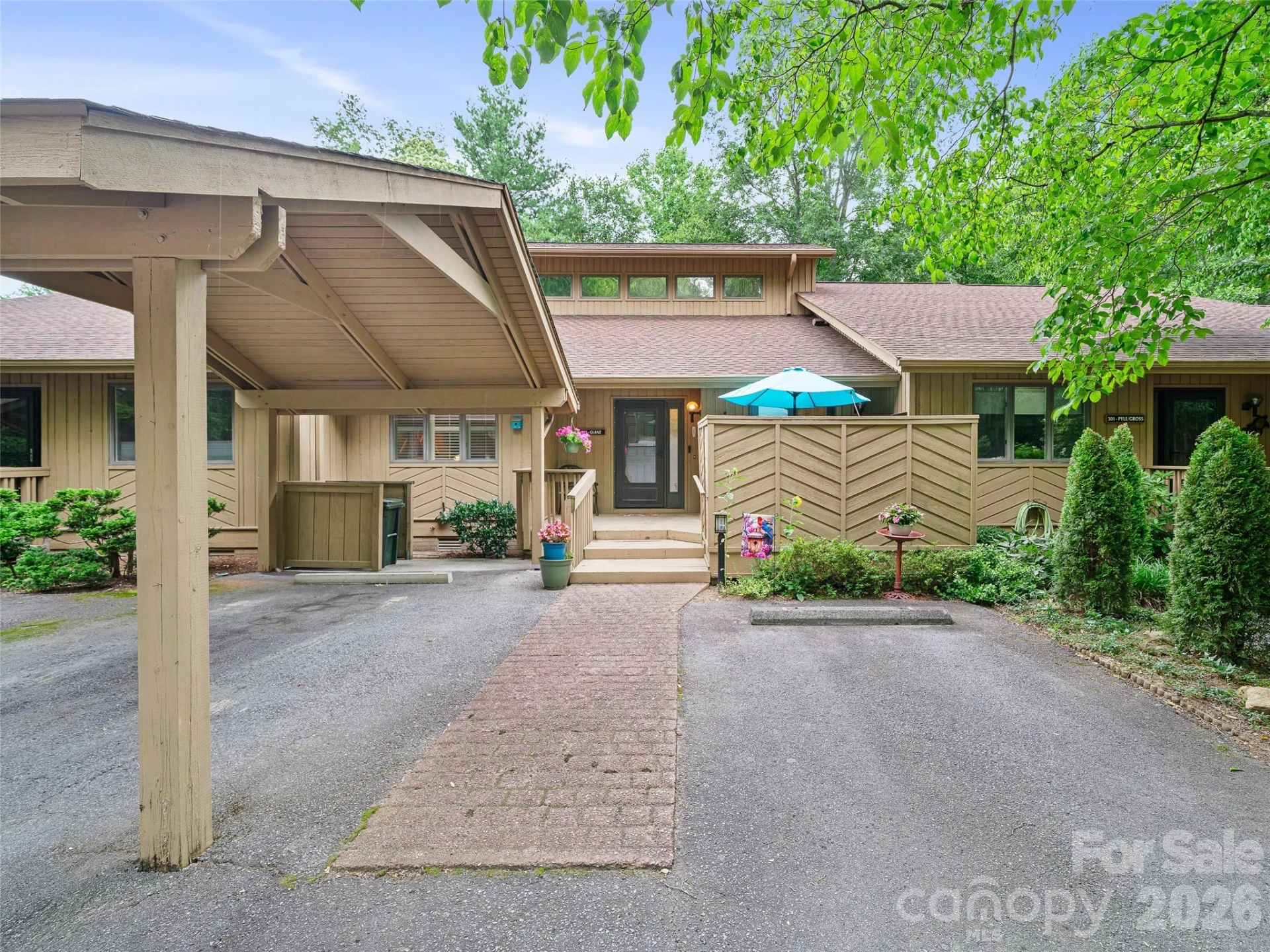 303 White Oak Drive - Photo 36