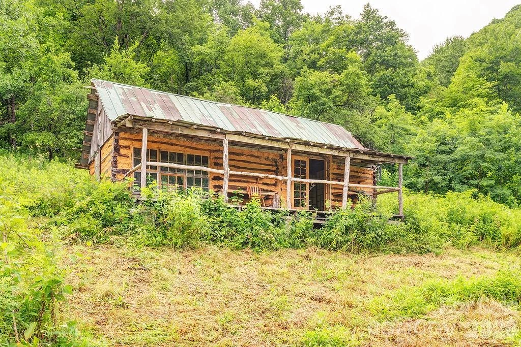 8485 Meadow Fork Road - Photo 18