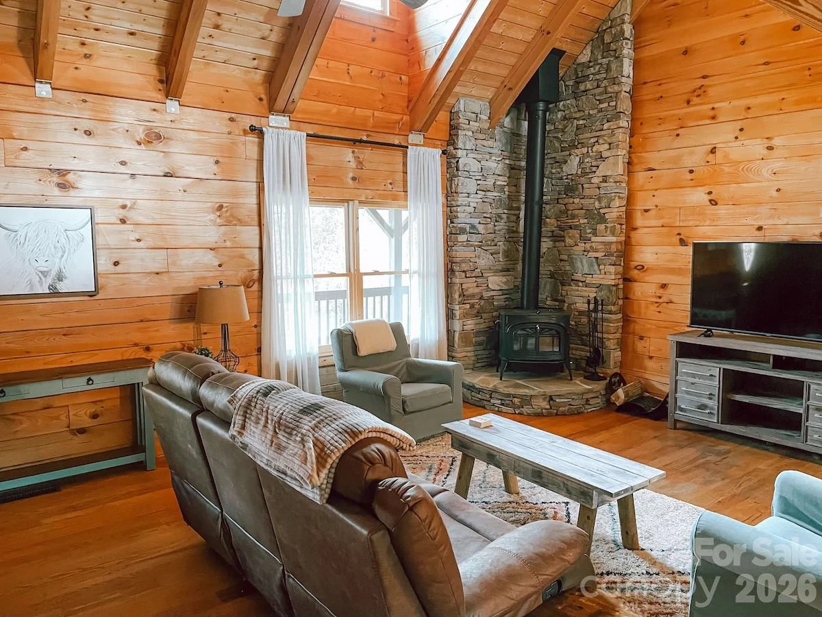 4551 Lake Adger Parkway - Photo 4