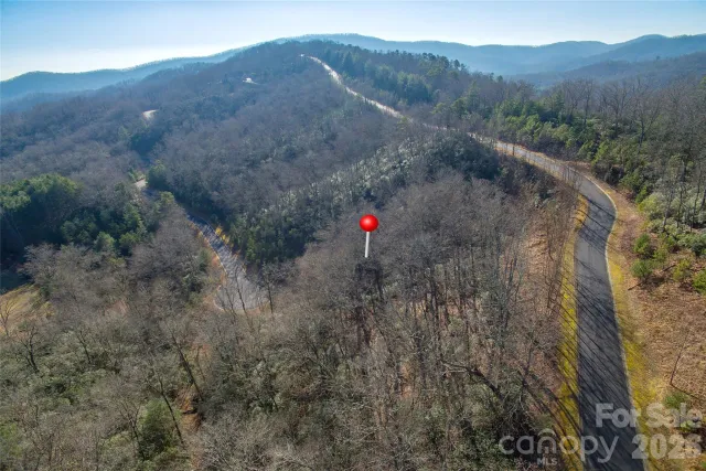9999 Mayfly Lane, Horse Shoe, NC, 28742