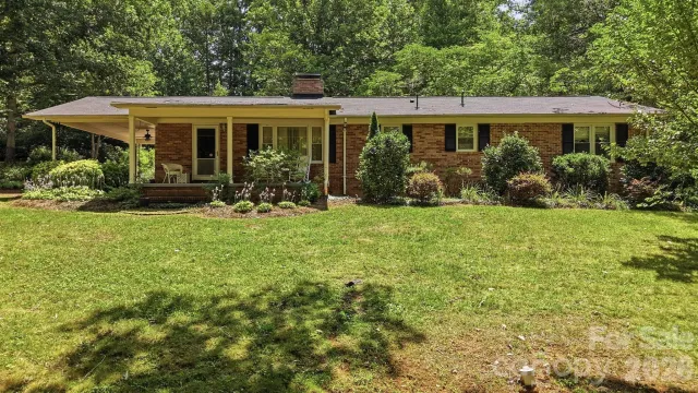129 Old River Road, Marion, NC, 28752