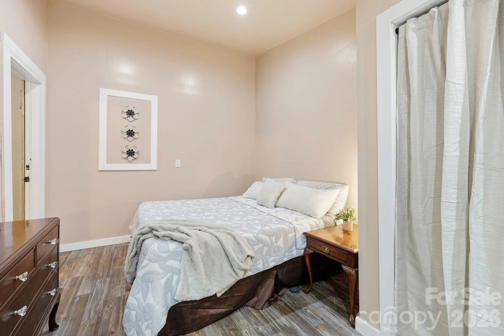 313 Walker Road - Photo 15