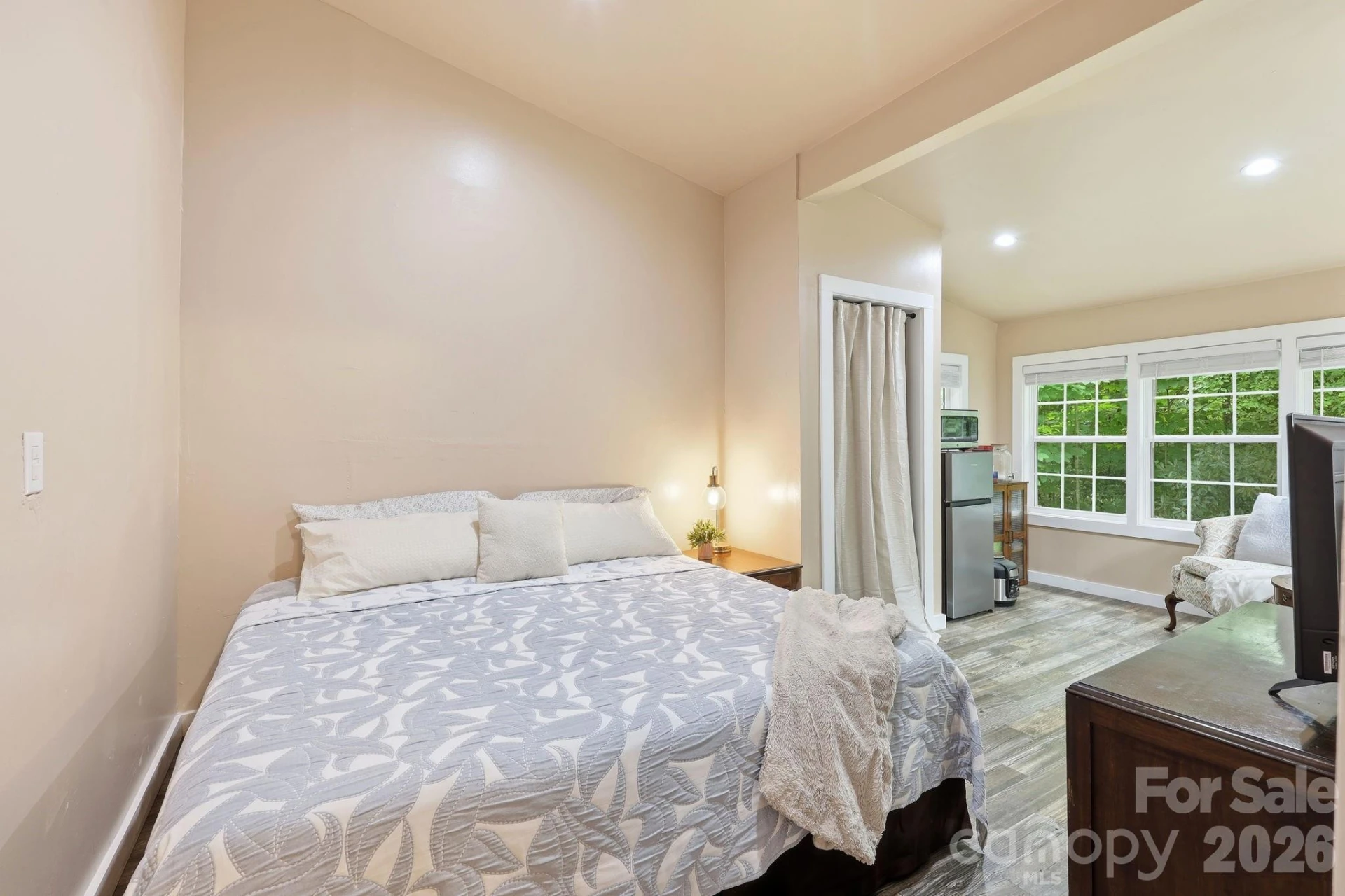 313 Walker Road - Photo 16