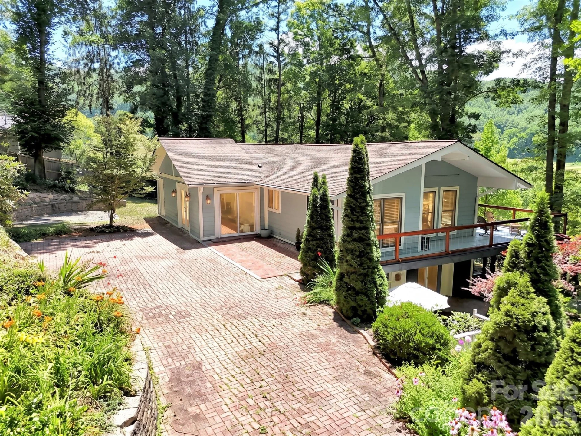 28 Wake Street - Photo 2