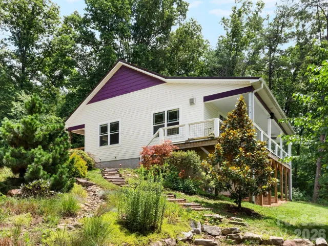 333 Herron Point Lane