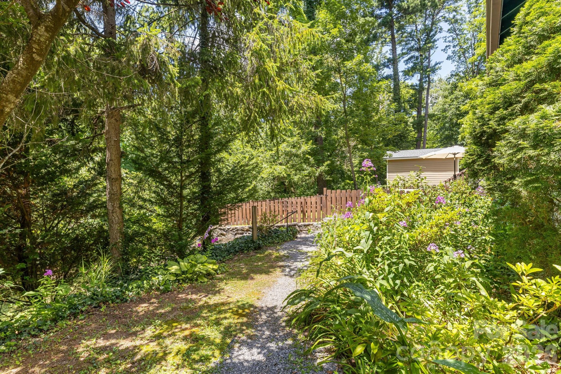 25 B Saint Dunstans Circle - Photo 26