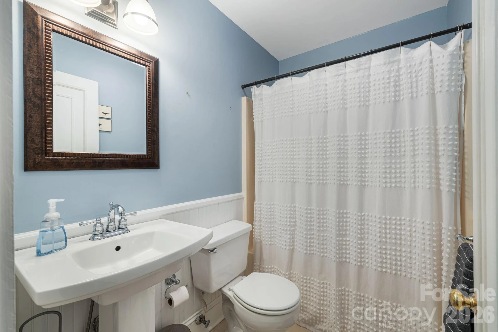 25 B Saint Dunstans Circle - Photo 33
