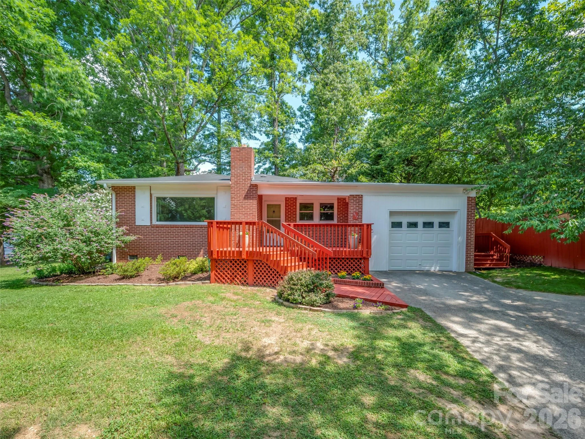 917 W Blue Ridge Road