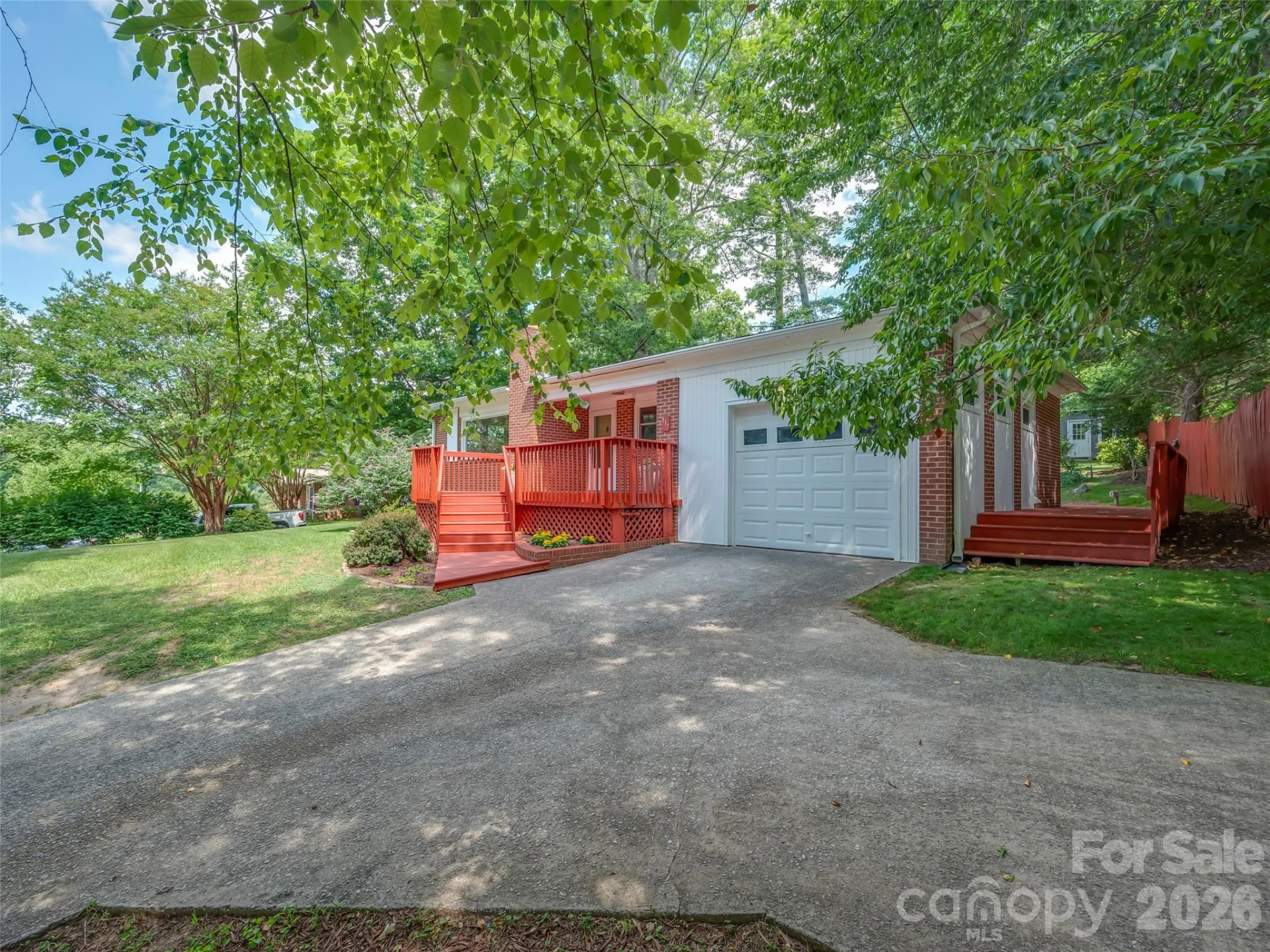917 W Blue Ridge Road - Photo 2