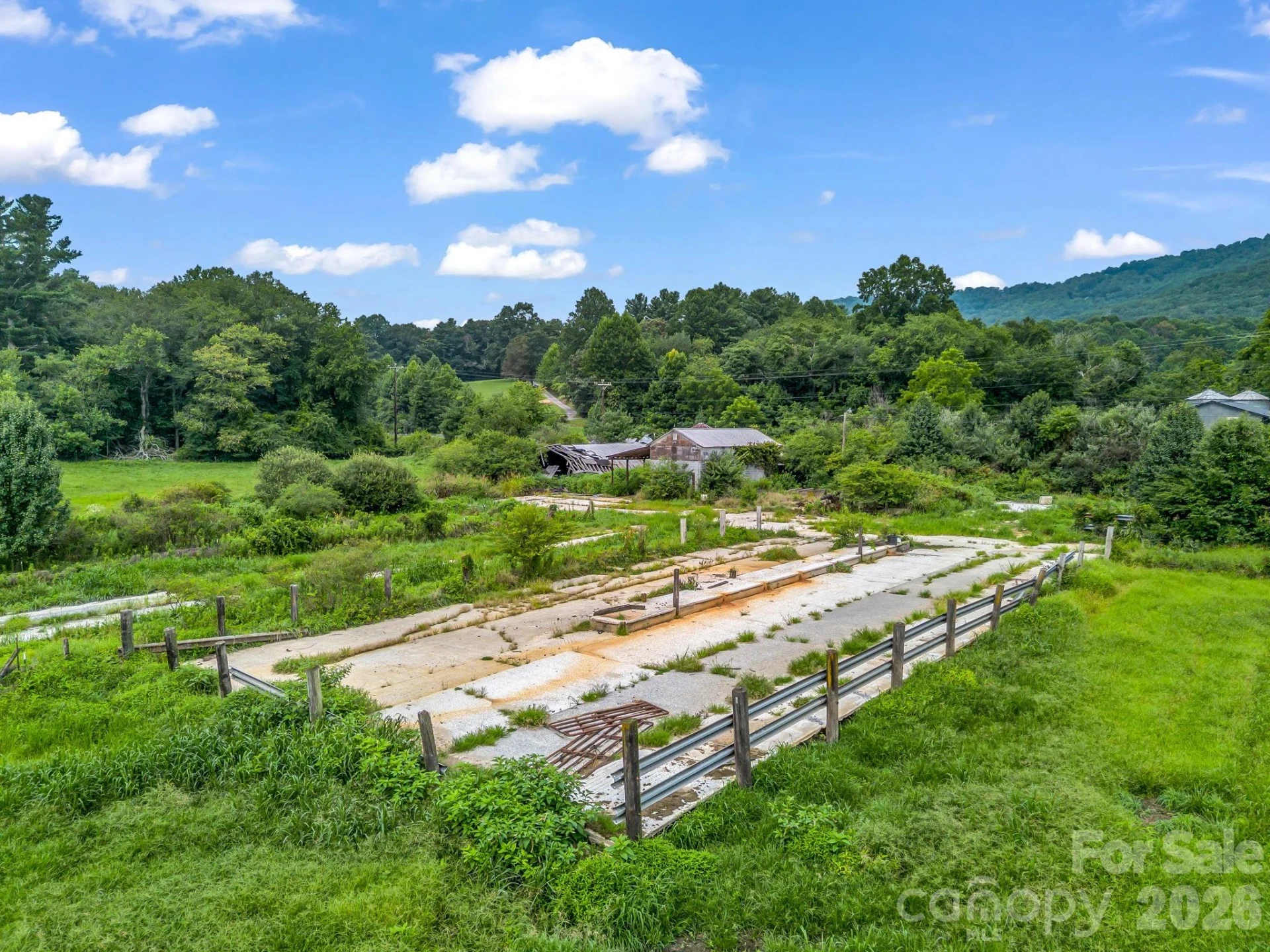 7513 Boylston Highway - Photo 22