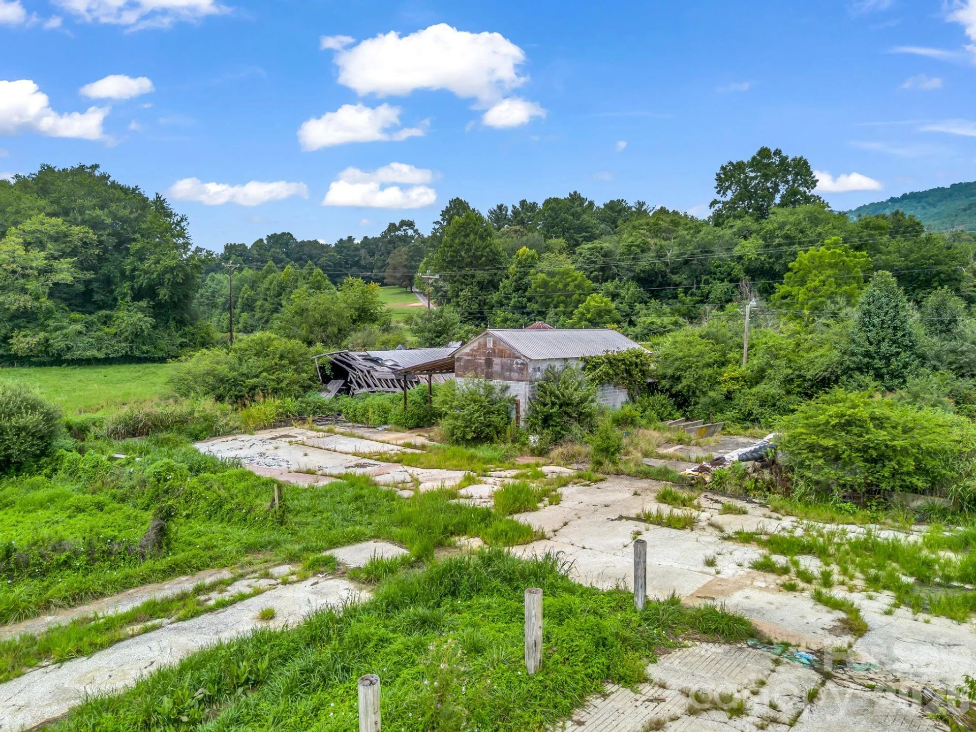 7513 Boylston Highway - Photo 23