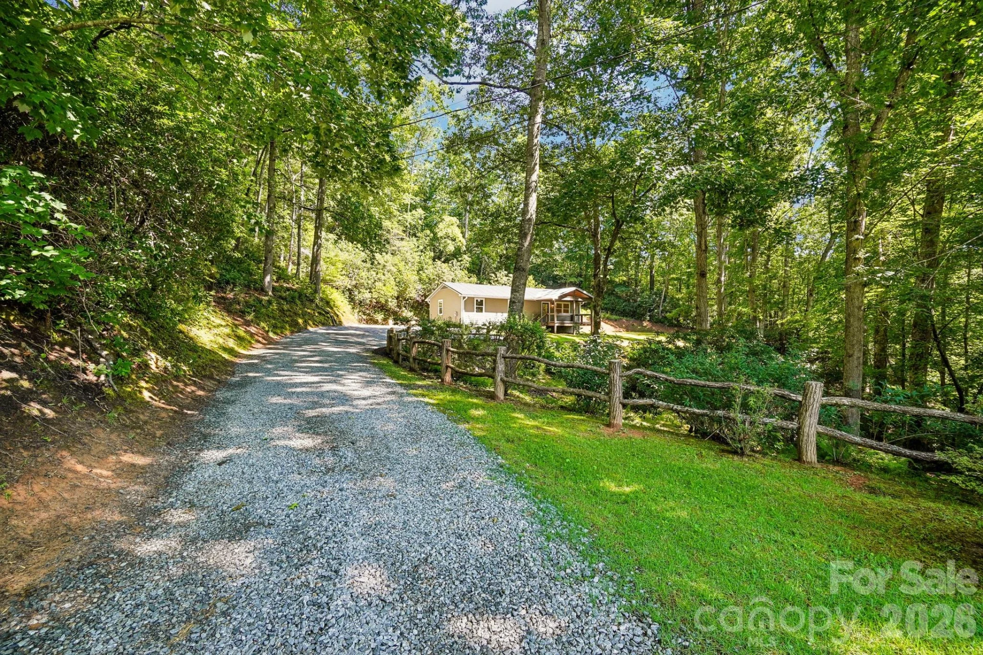 165 Westwood Drive - Photo 2