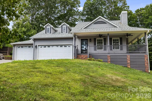 40 Brierfield Drive, Candler, NC, 28715