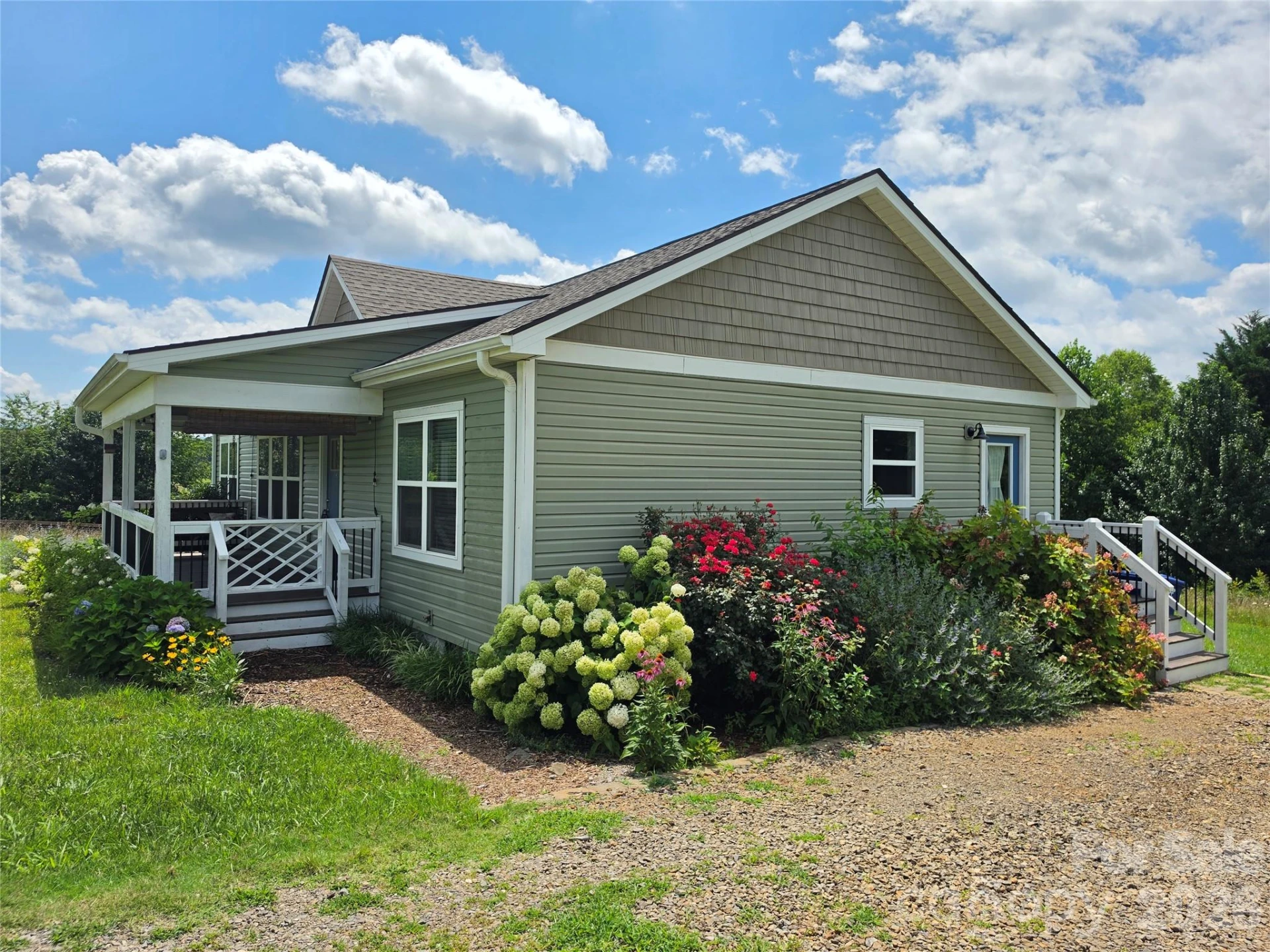 111 Bluebird Meadows Court - Photo 3