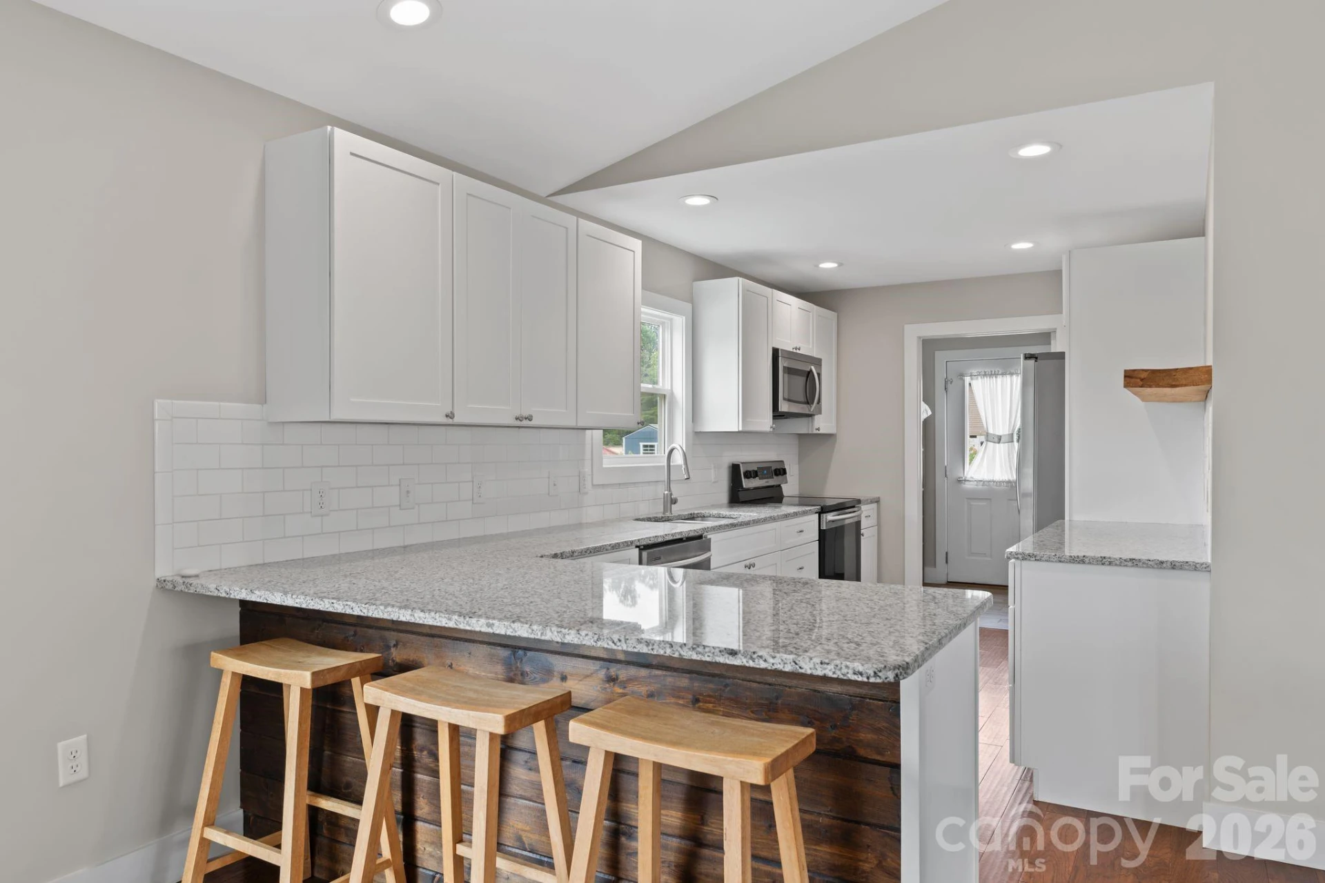 111 Bluebird Meadows Court - Photo 10