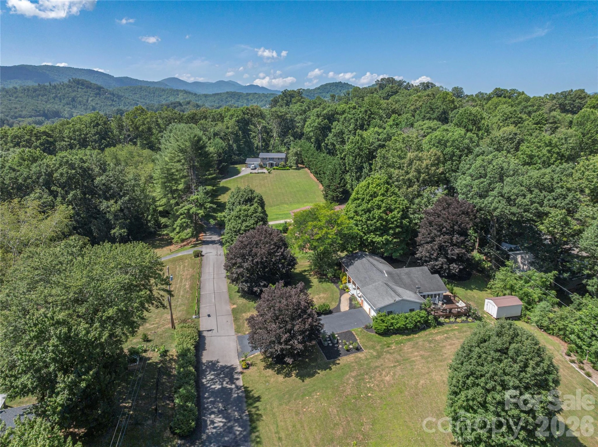 258 Camelot Drive - Photo 27