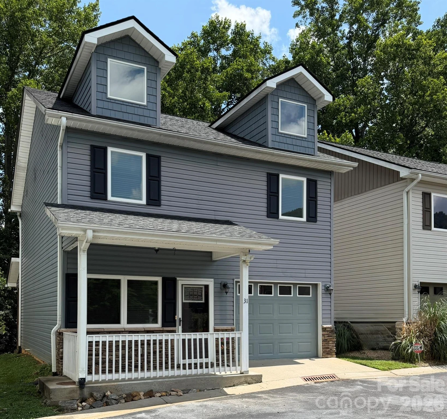 31 English Ivy Road