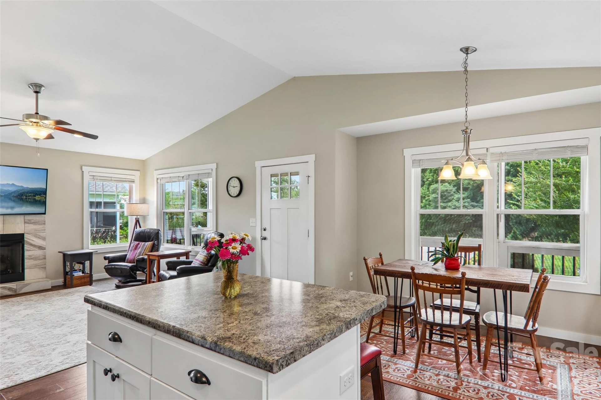 196 Tipton Hill Road - Photo 19