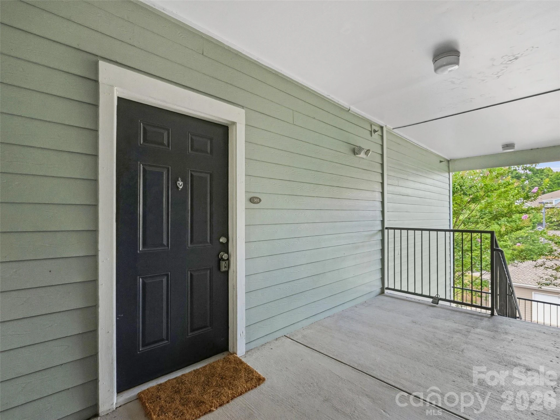 200 Vista Lake Drive #301 - Photo 4