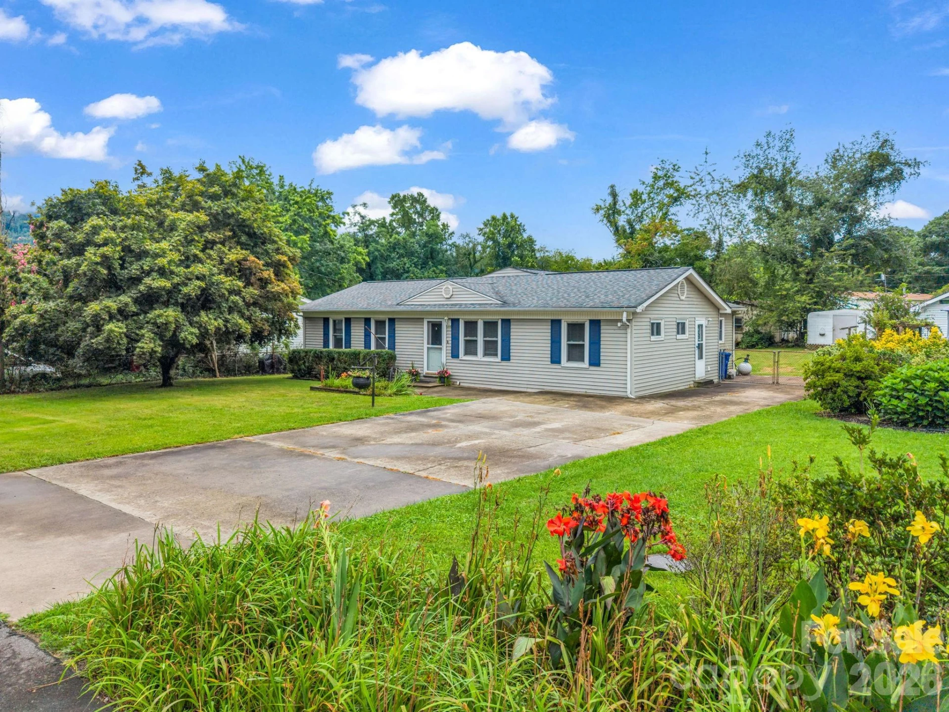 119 Scenic View Drive - Photo 4