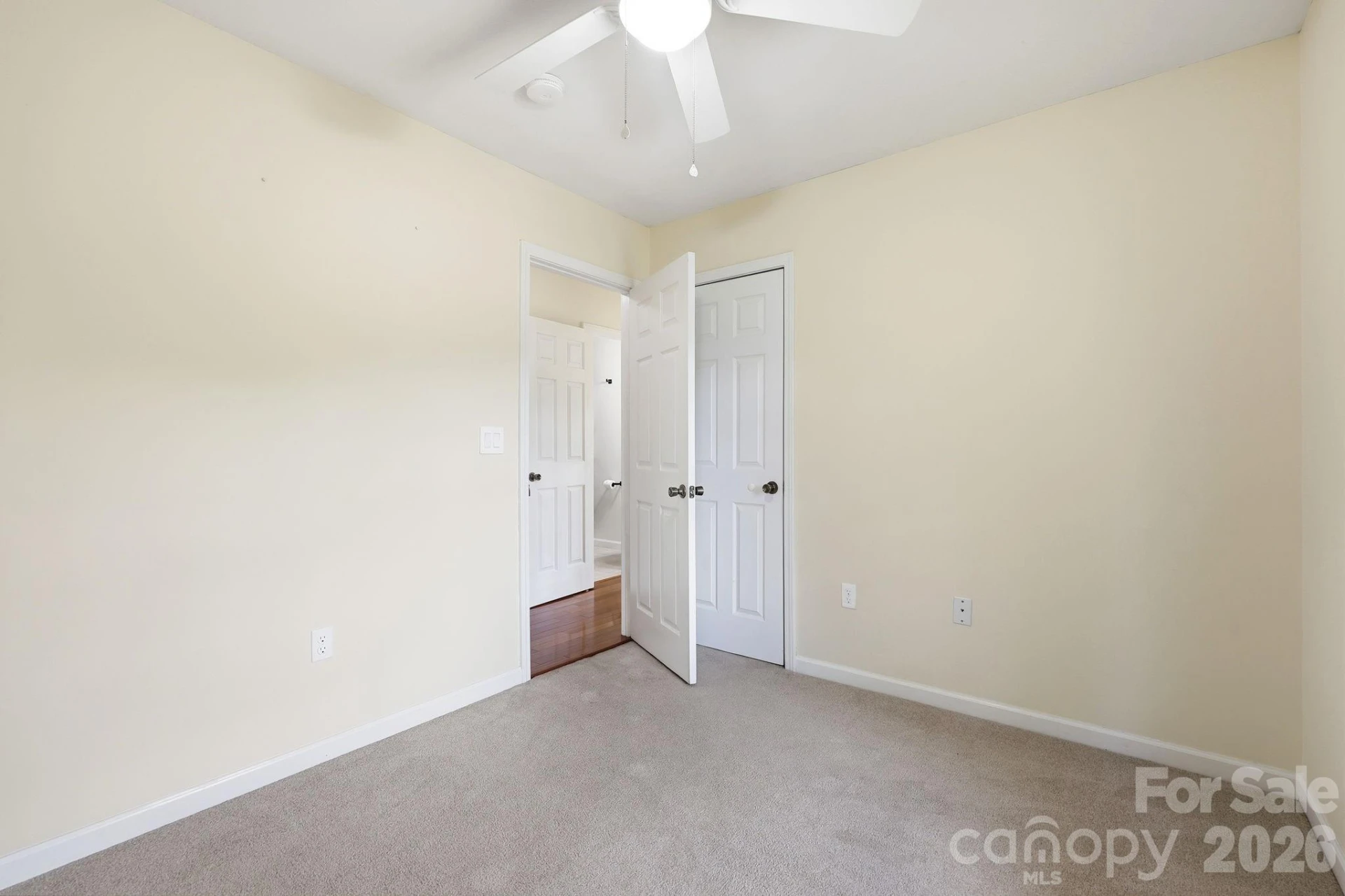320 Meadowbrook Drive - Photo 13