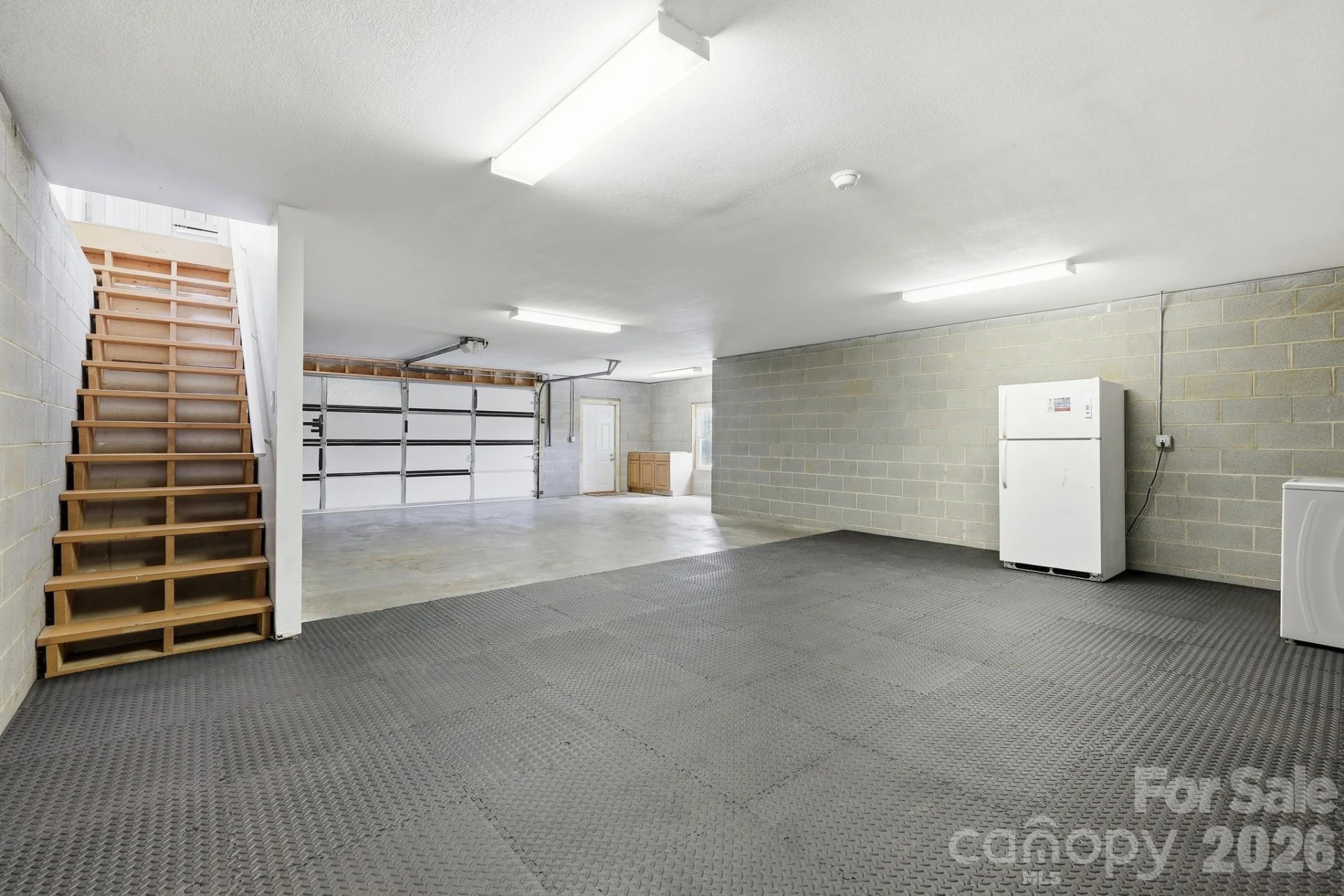 320 Meadowbrook Drive - Photo 22