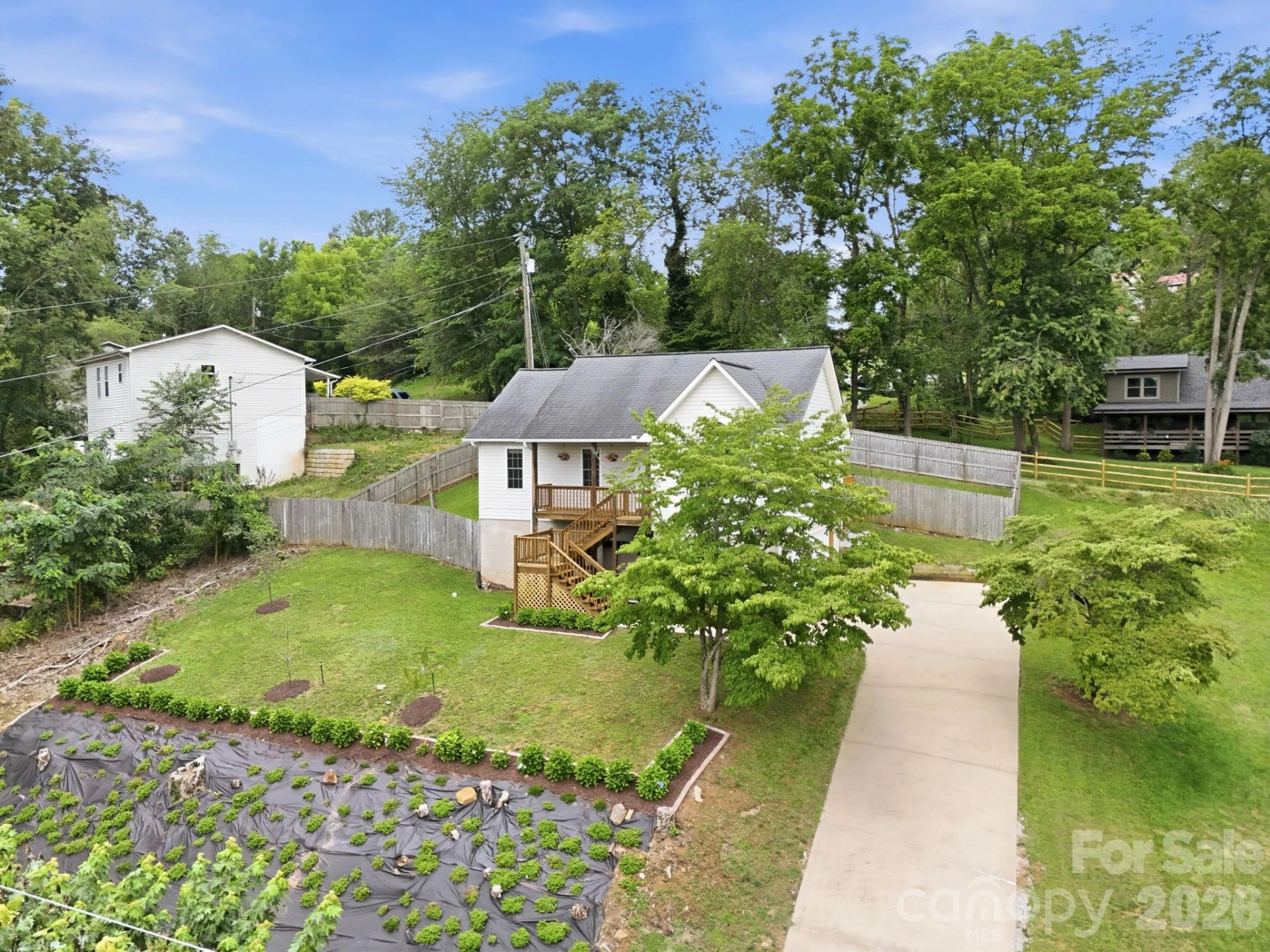 320 Meadowbrook Drive - Photo 29