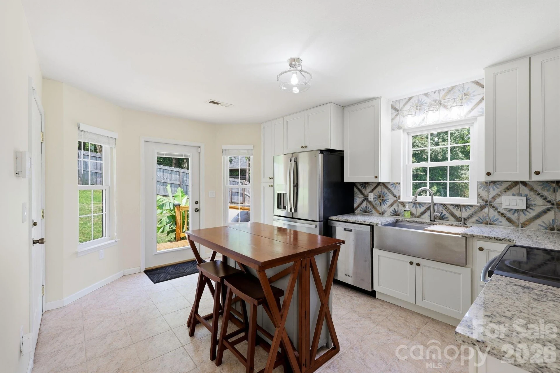 320 Meadowbrook Drive - Photo 6