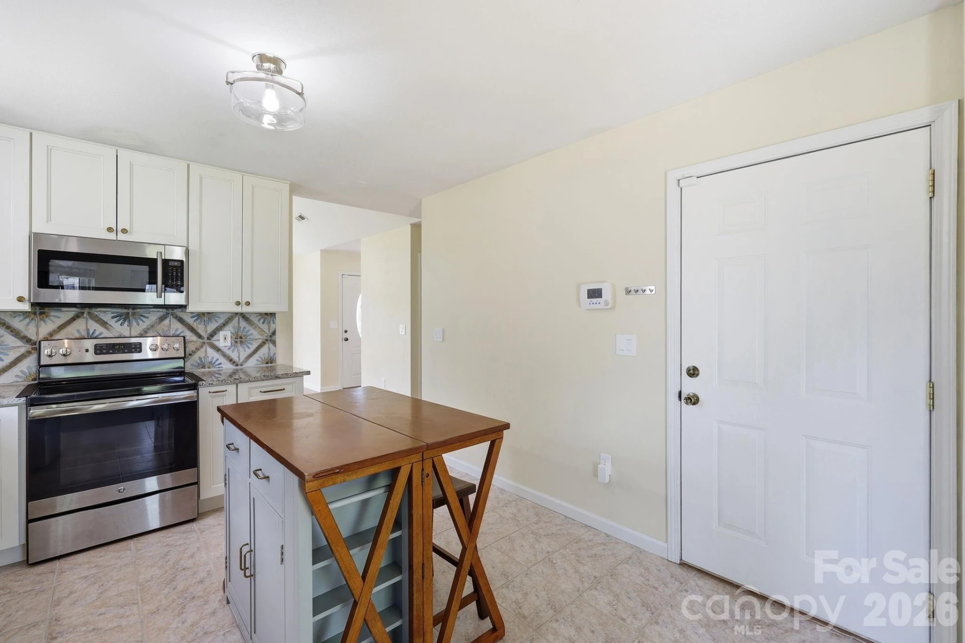 320 Meadowbrook Drive - Photo 8