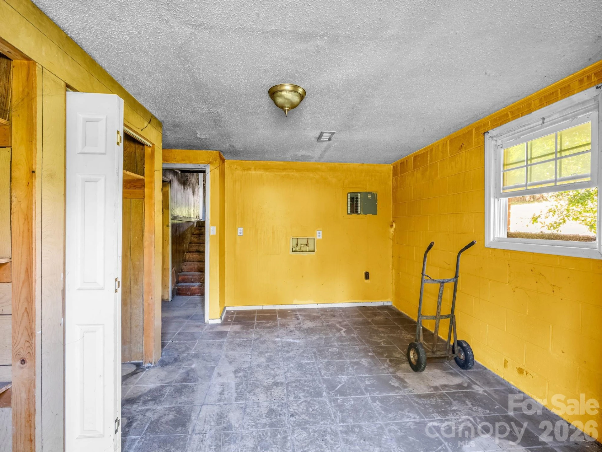 176 Michael Street - Photo 18