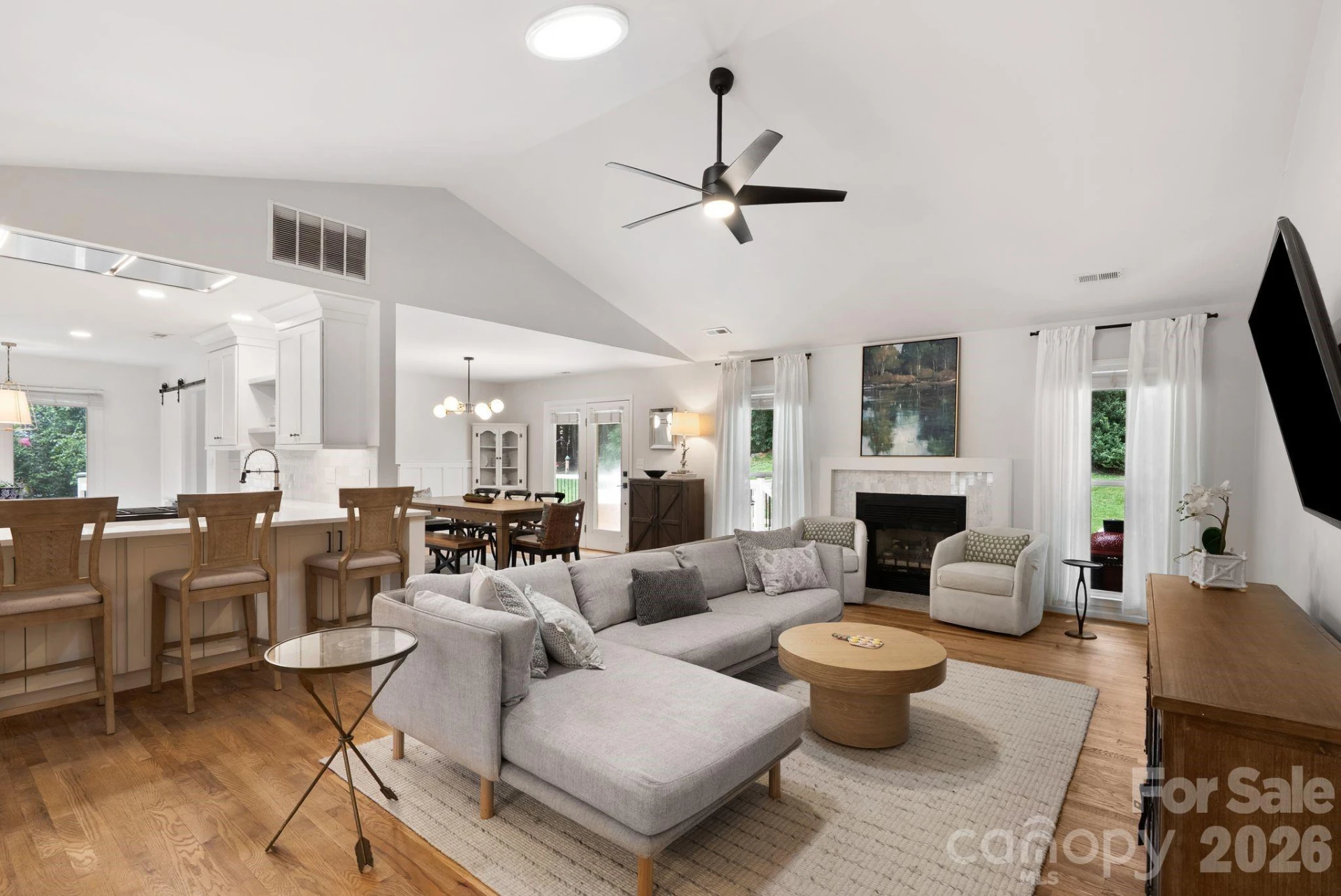 239 Windsor Forest Circle - Photo 3