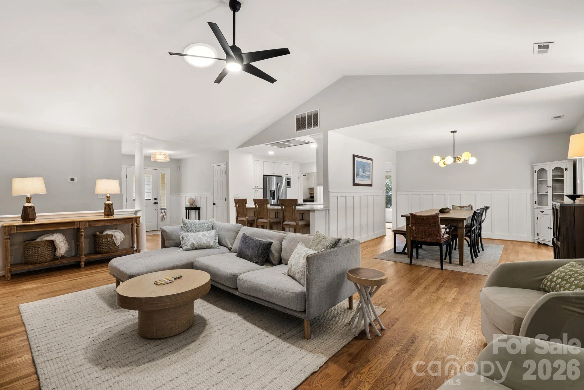 239 Windsor Forest Circle - Photo 4