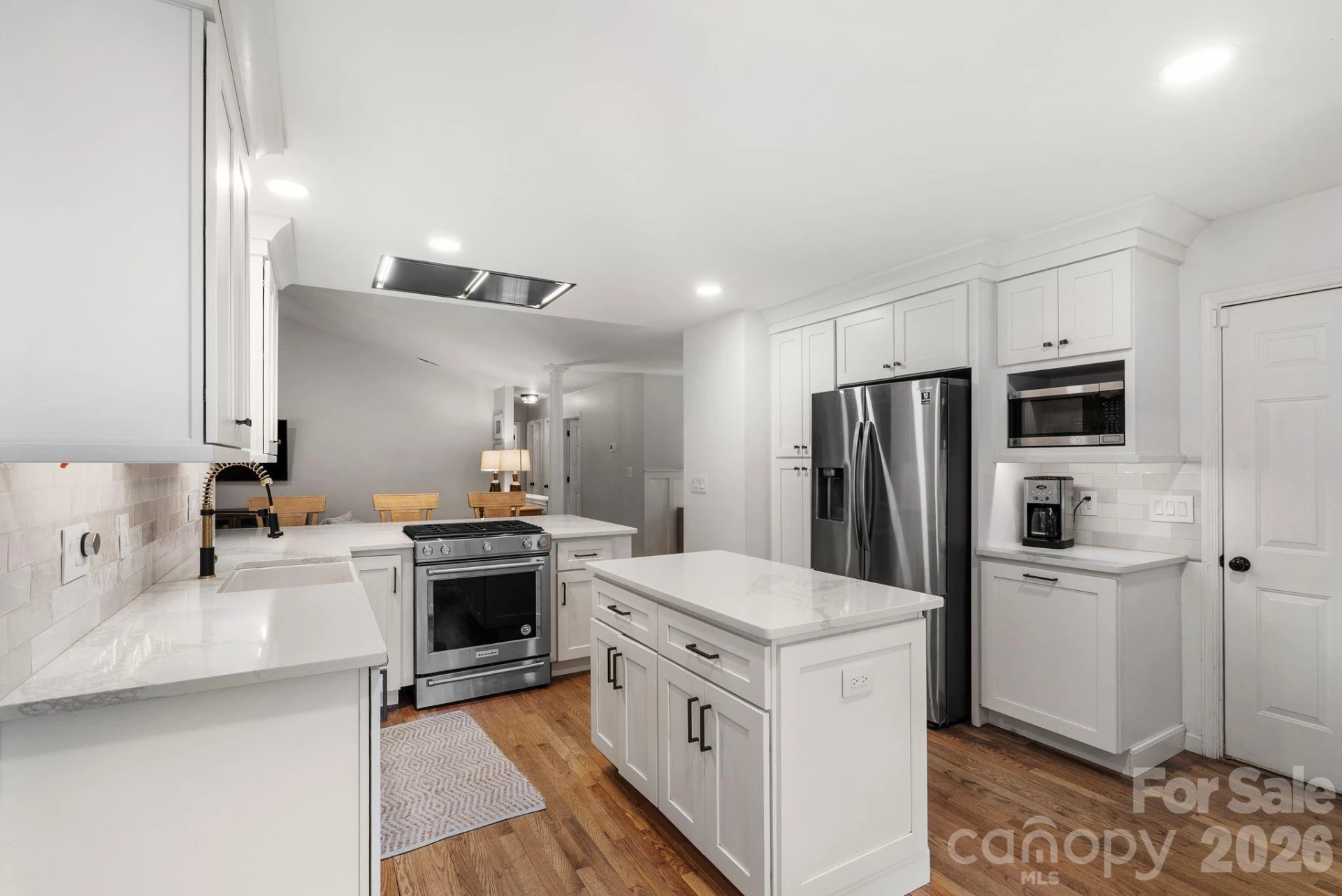 239 Windsor Forest Circle - Photo 8