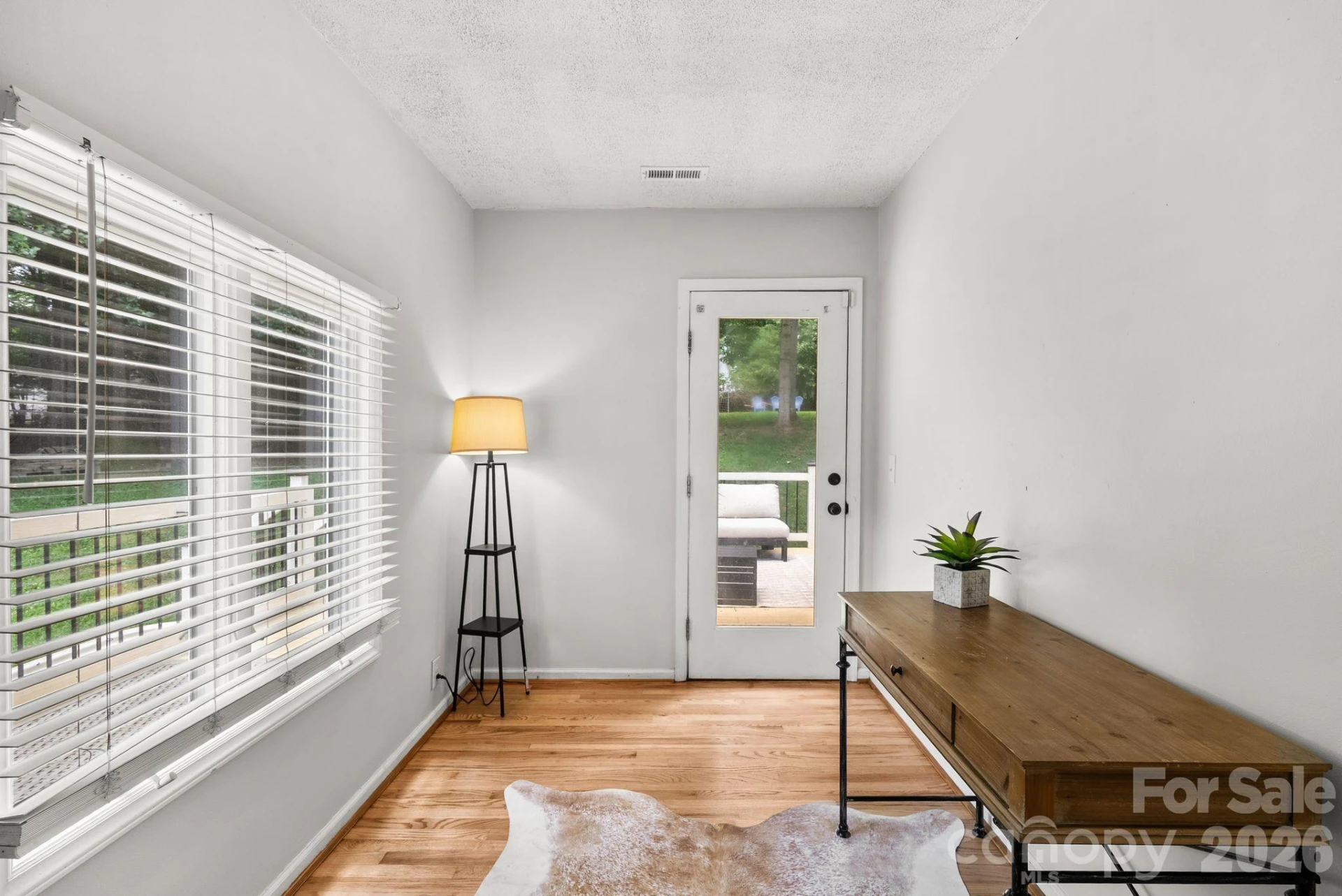239 Windsor Forest Circle - Photo 9