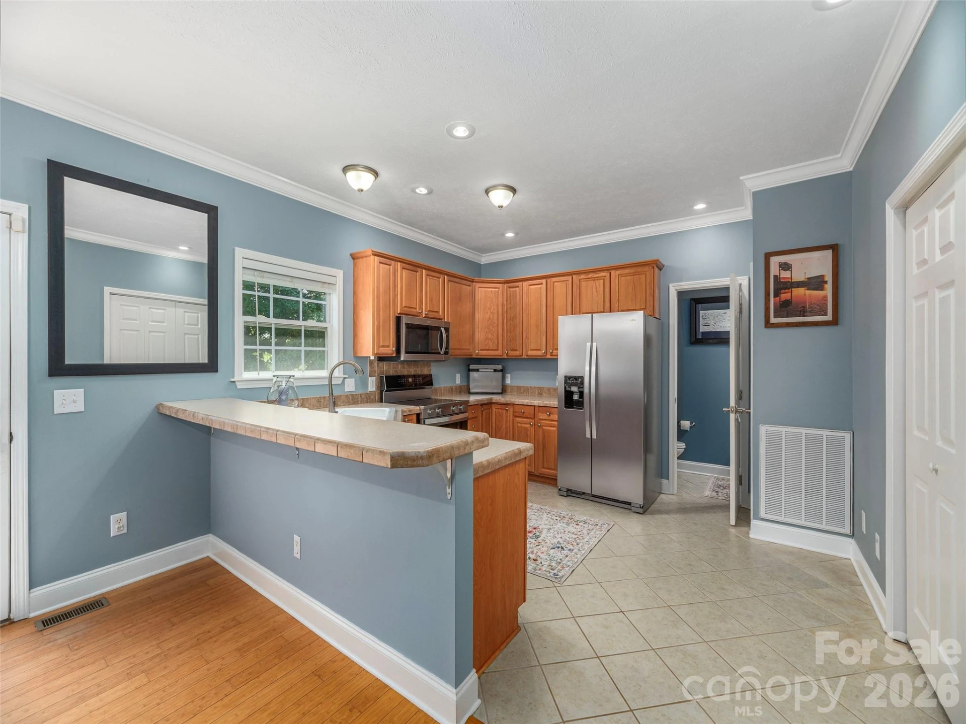 527 East Street - Photo 11
