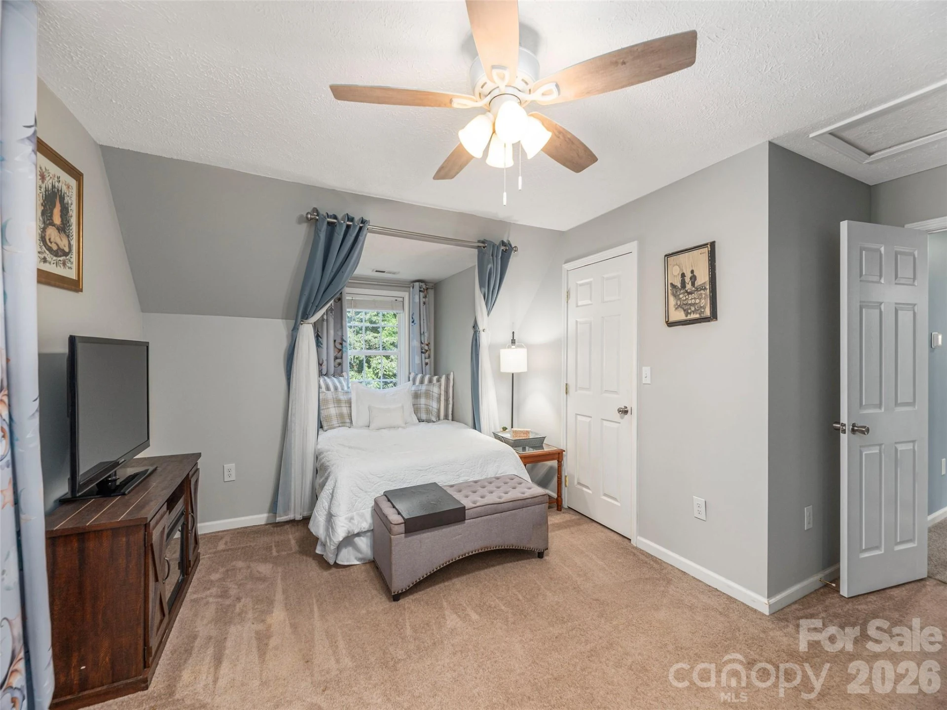 527 East Street - Photo 22