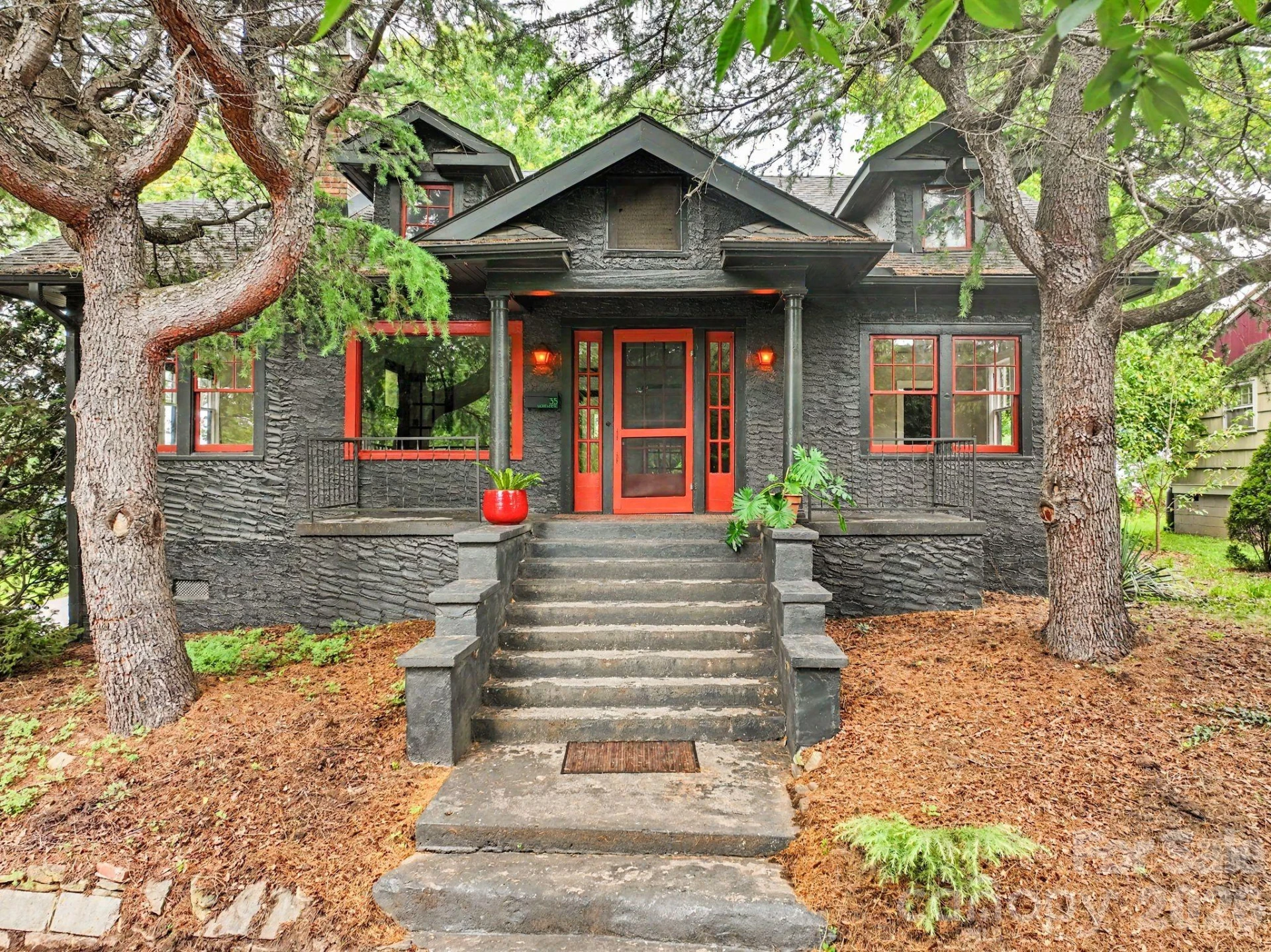 35 Northview Street