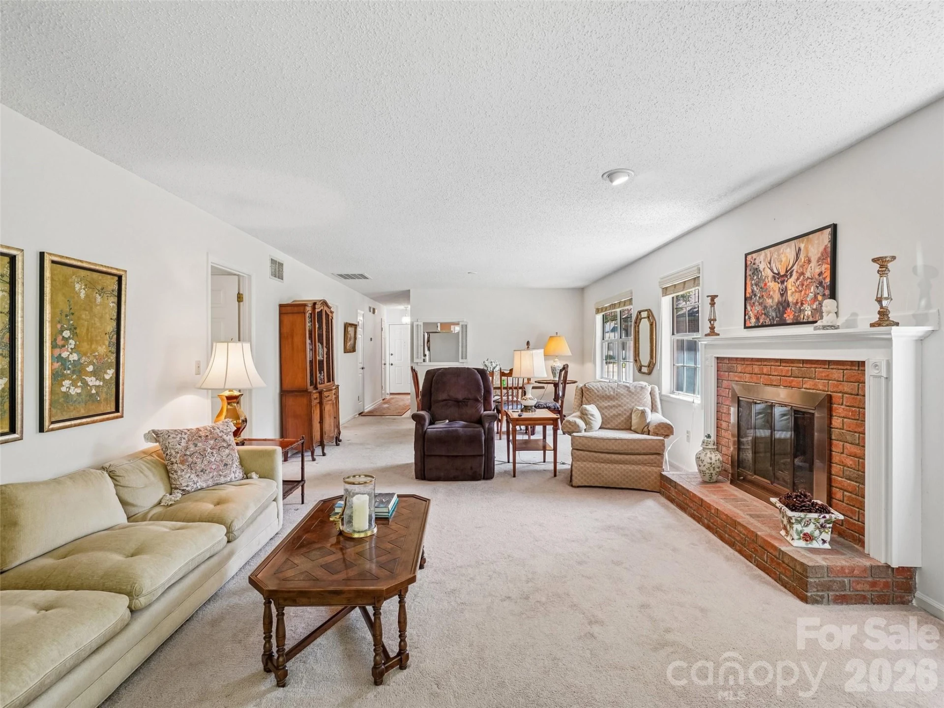 313 Somerton Court - Photo 7