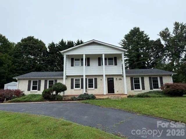 1376 Glenheath Drive