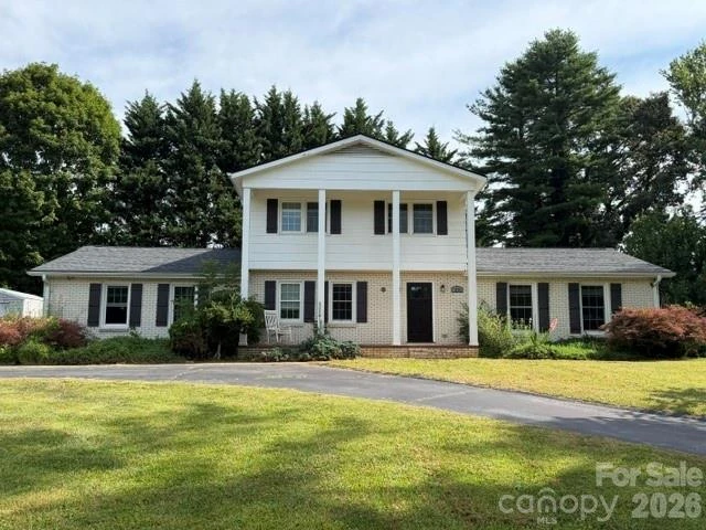 1376 Glenheath Drive