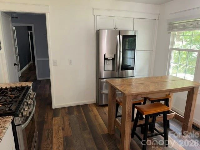 1376 Glenheath Drive - Photo 3