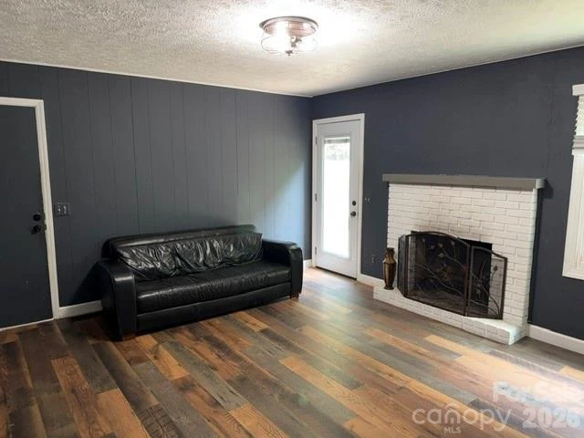 1376 Glenheath Drive - Photo 5
