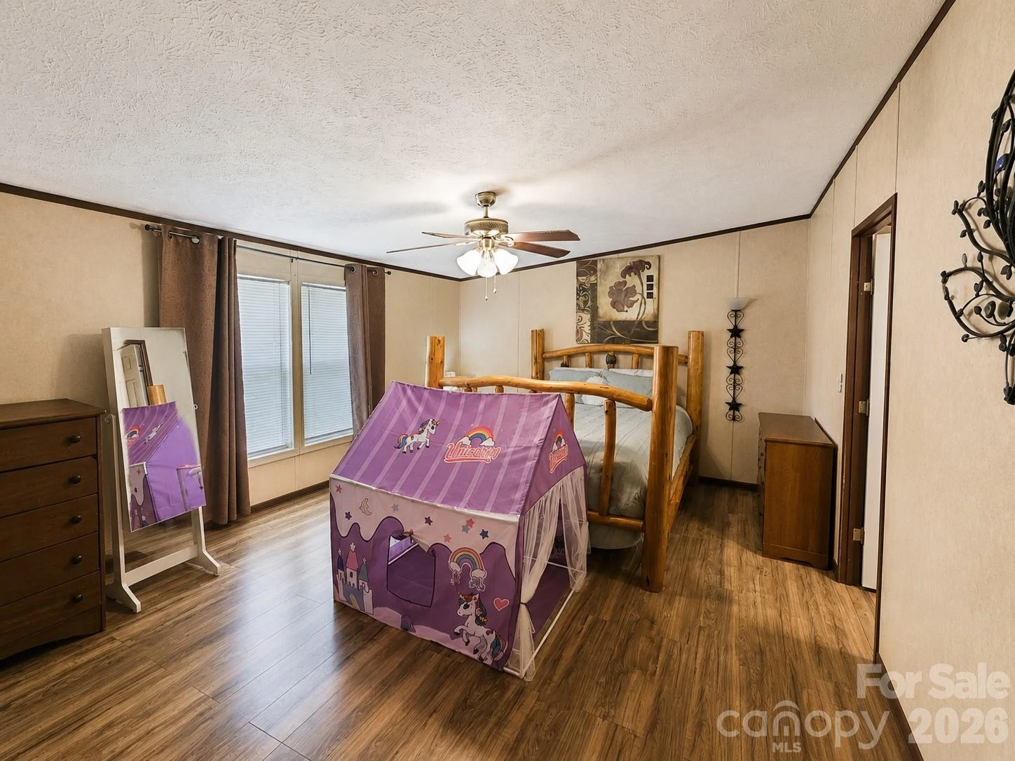 195 Hollywood Street - Photo 13