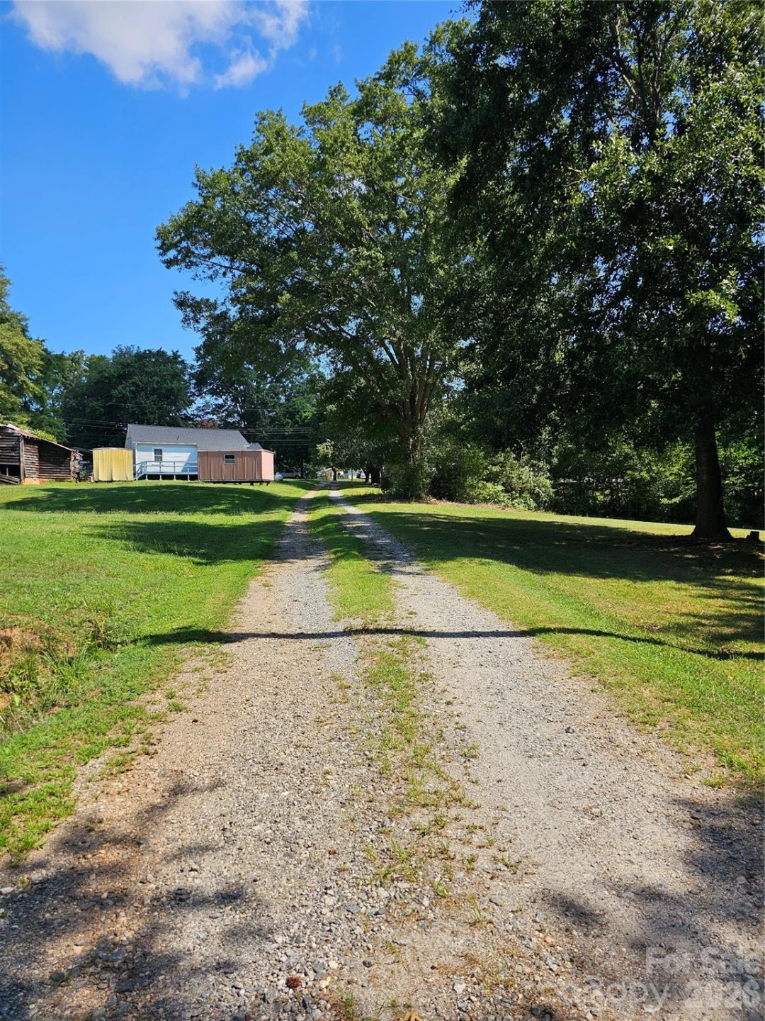 195 Hollywood Street - Photo 16