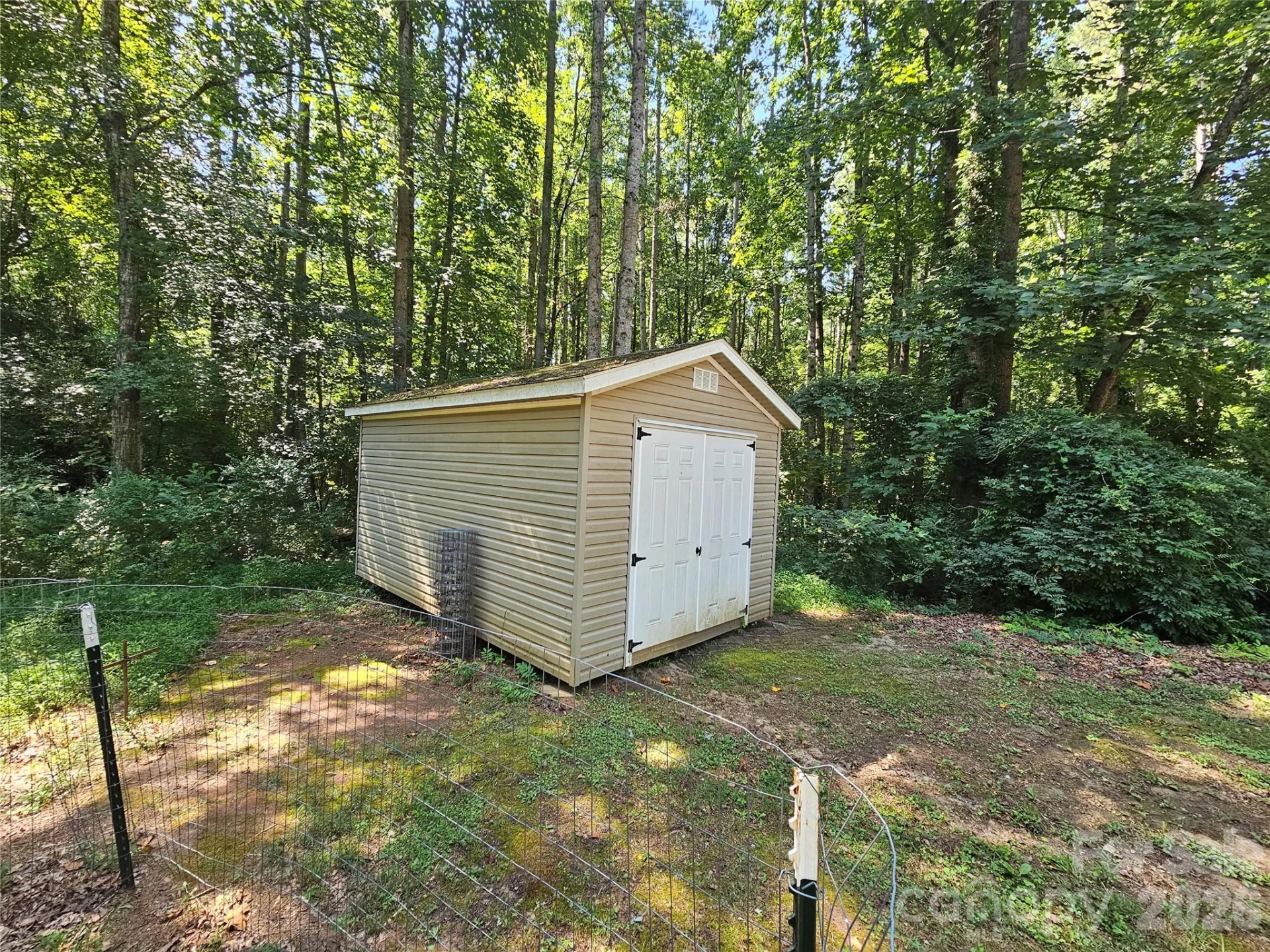 195 Hollywood Street - Photo 20