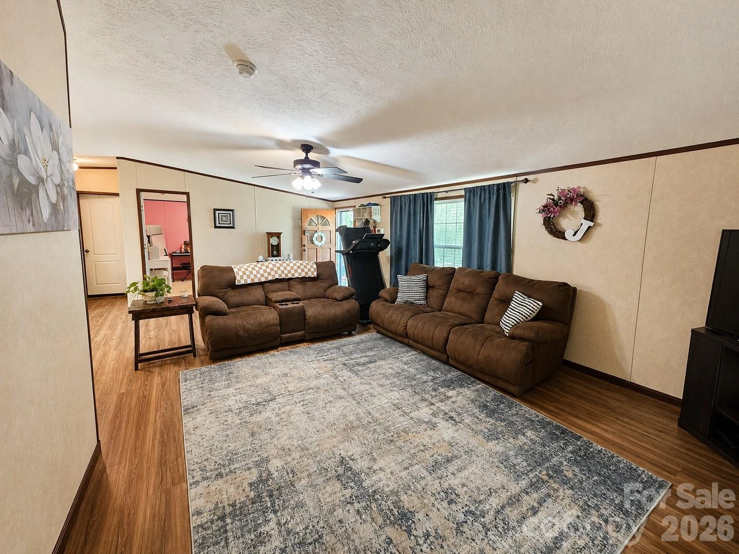 195 Hollywood Street - Photo 6
