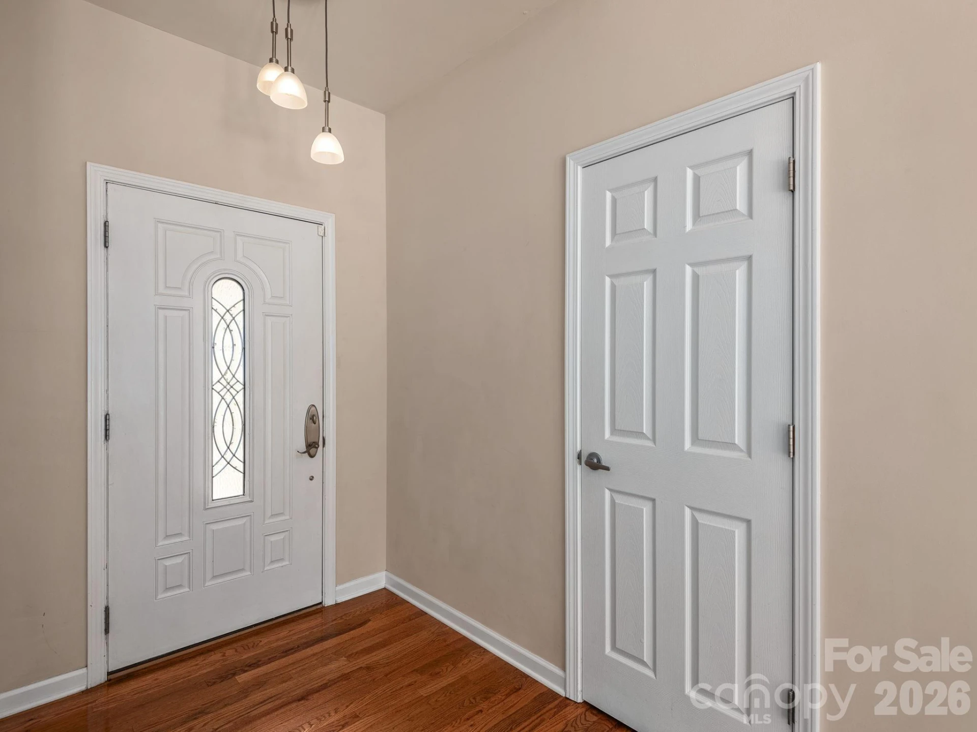 509 Shamrock Drive - Photo 2