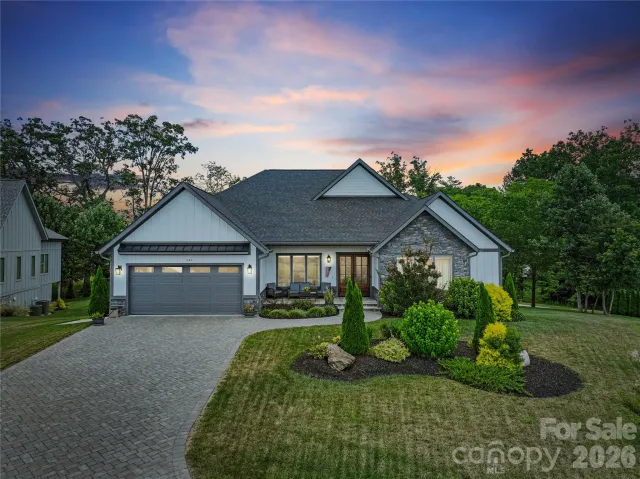 549 Daniel Circle Drive, Mills River, NC, 28759