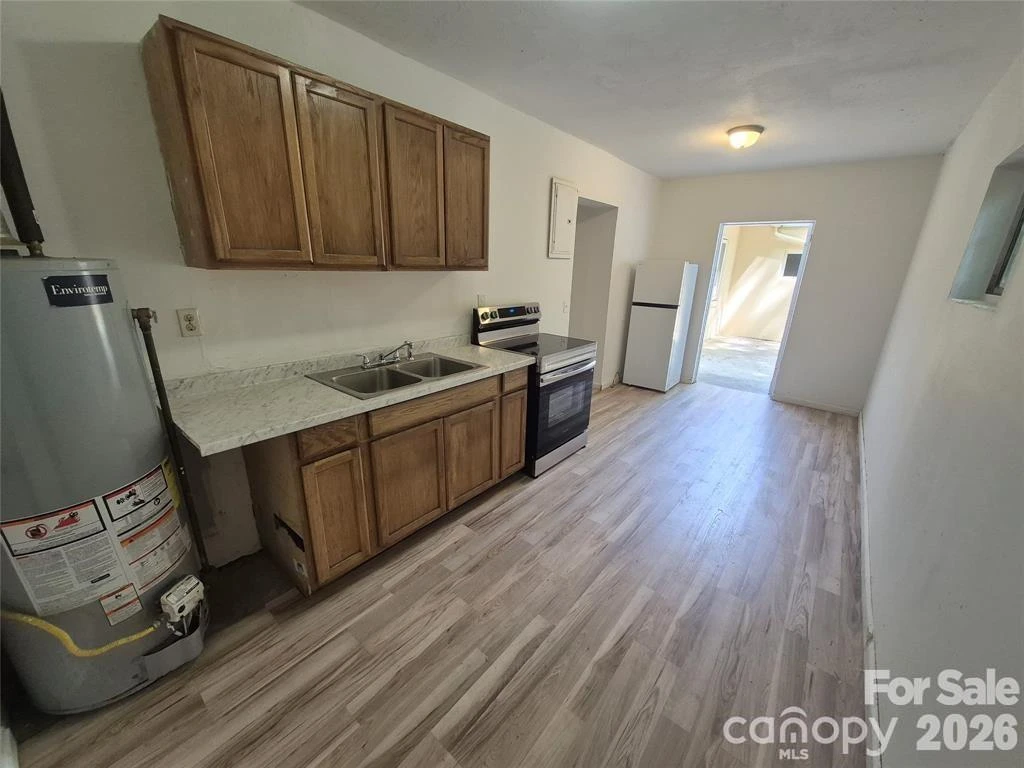1745 Meadowbrook Terrace - Photo 13